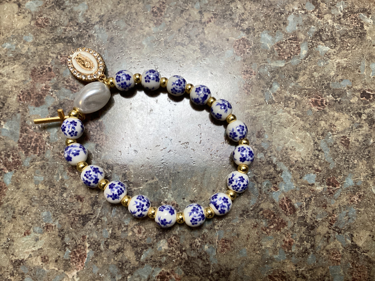Bracelet: Our Lady of Guadalupe floral crucifix