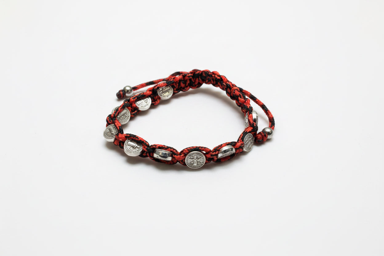 St Benedict macrame Bracelet